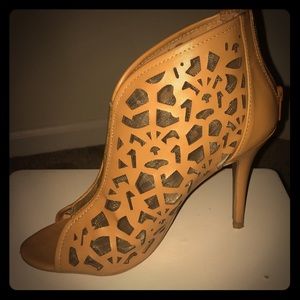 Women’s open toe heels